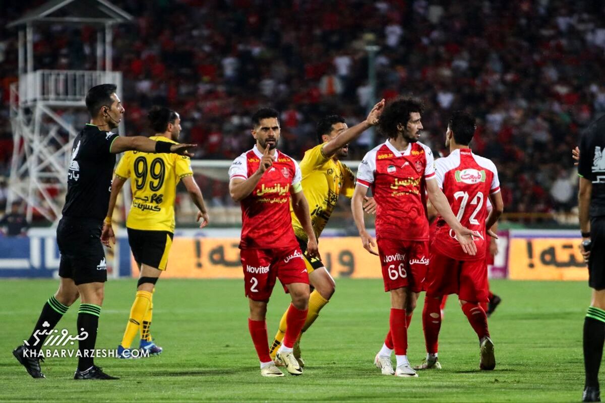 درخواست فوری پرسپولیس: به ما مثل استقلال نگاه کنید