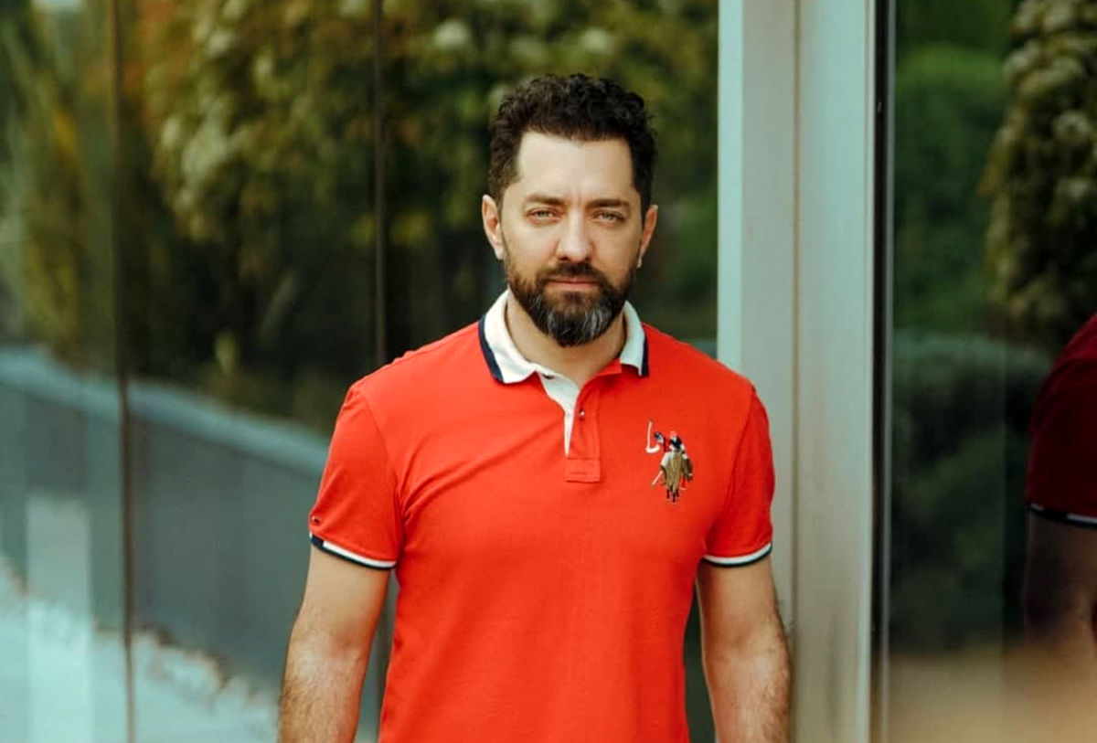 ژست دیدینی و فوق جذاب بهرام رادان در یک عکس هنری!