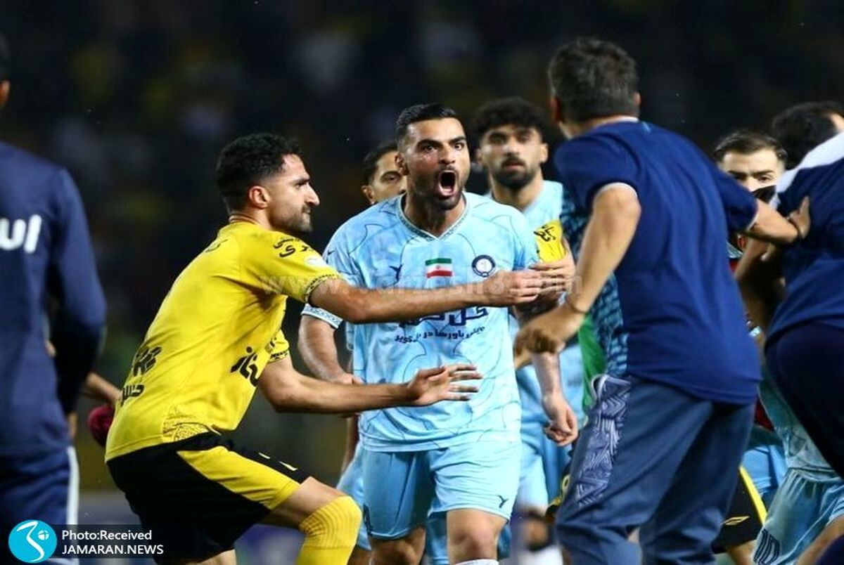 ببینید | ویدئویی جدید از درگیری عجیب در بازی سپاهان و گلگهر