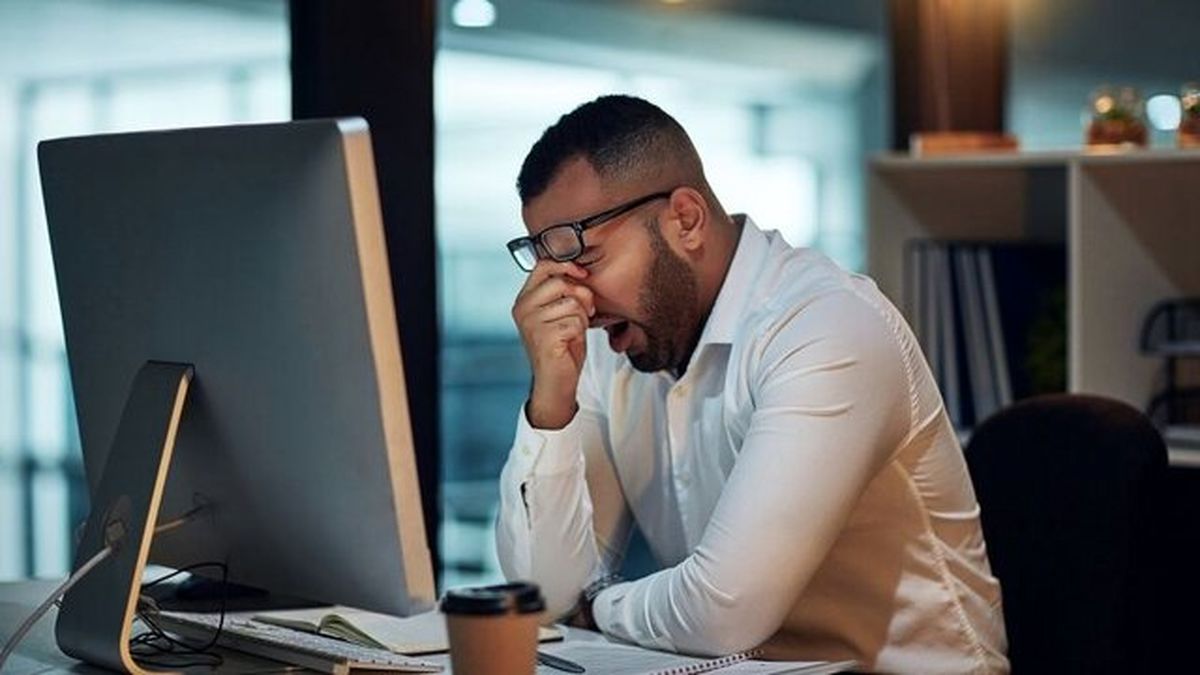 تغییر شغل میتواند باعث سردرد و بیخوابی شود