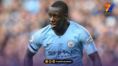 سرمربی پرسپولیسی، بهترین مربی ماه شد