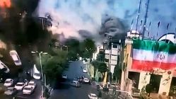 انتشار برای نخستین بار؛ تصاویر دوربین‌های ترافیکی لحظاتی پس از حمله موشکی به میدان قدس تجریش (ویدئو)