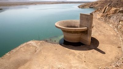  دردسر قطعی آب برای المیرا شریفی‌مقدم روی آنتن زنده 