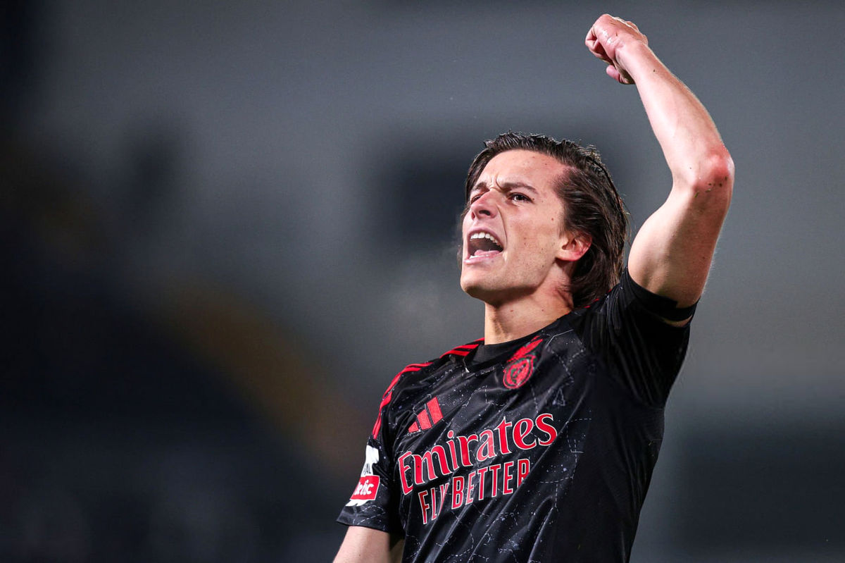 توافق نهایی رئال مادرید با آلوارو کارراس؛ سومین خرید آلونسو از پرتغال می‌آید