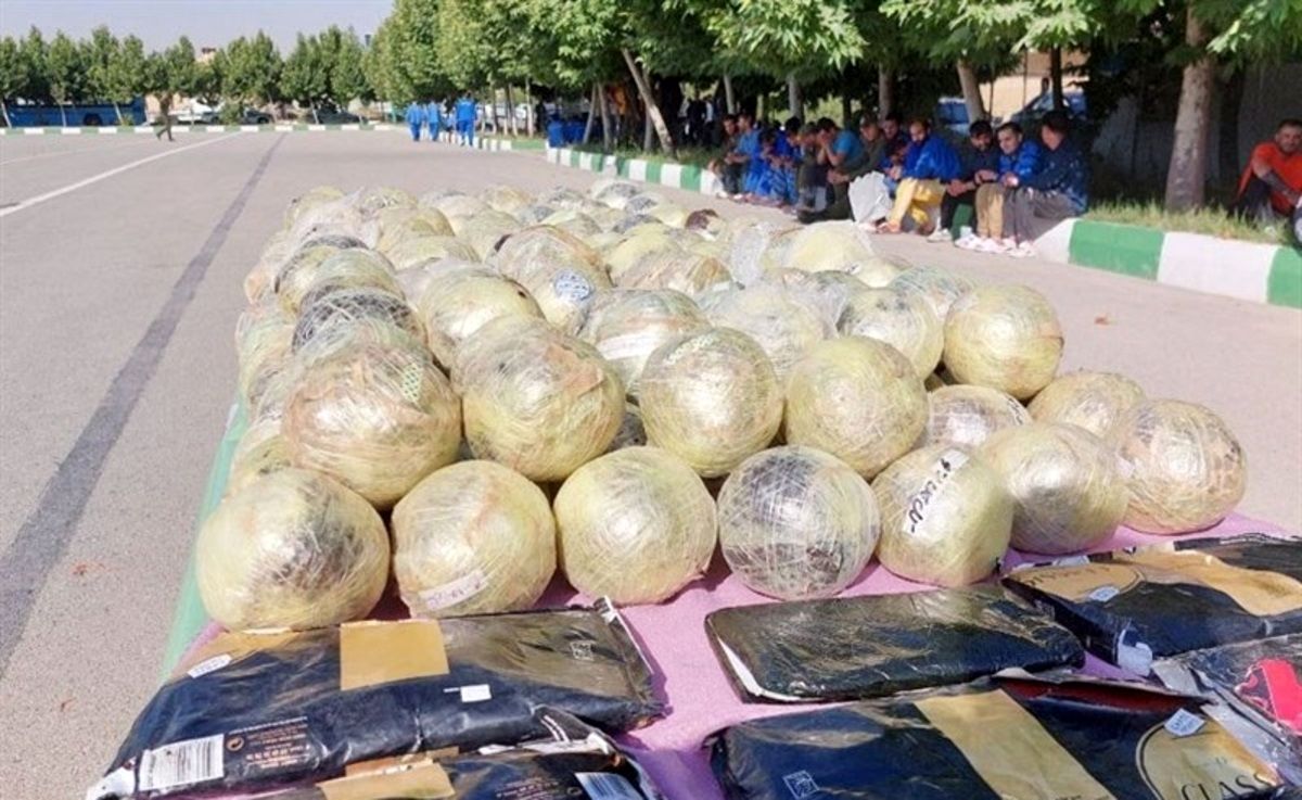 جاساز عجیب ۵۰ کیلو تریاک در بار یک کامیون