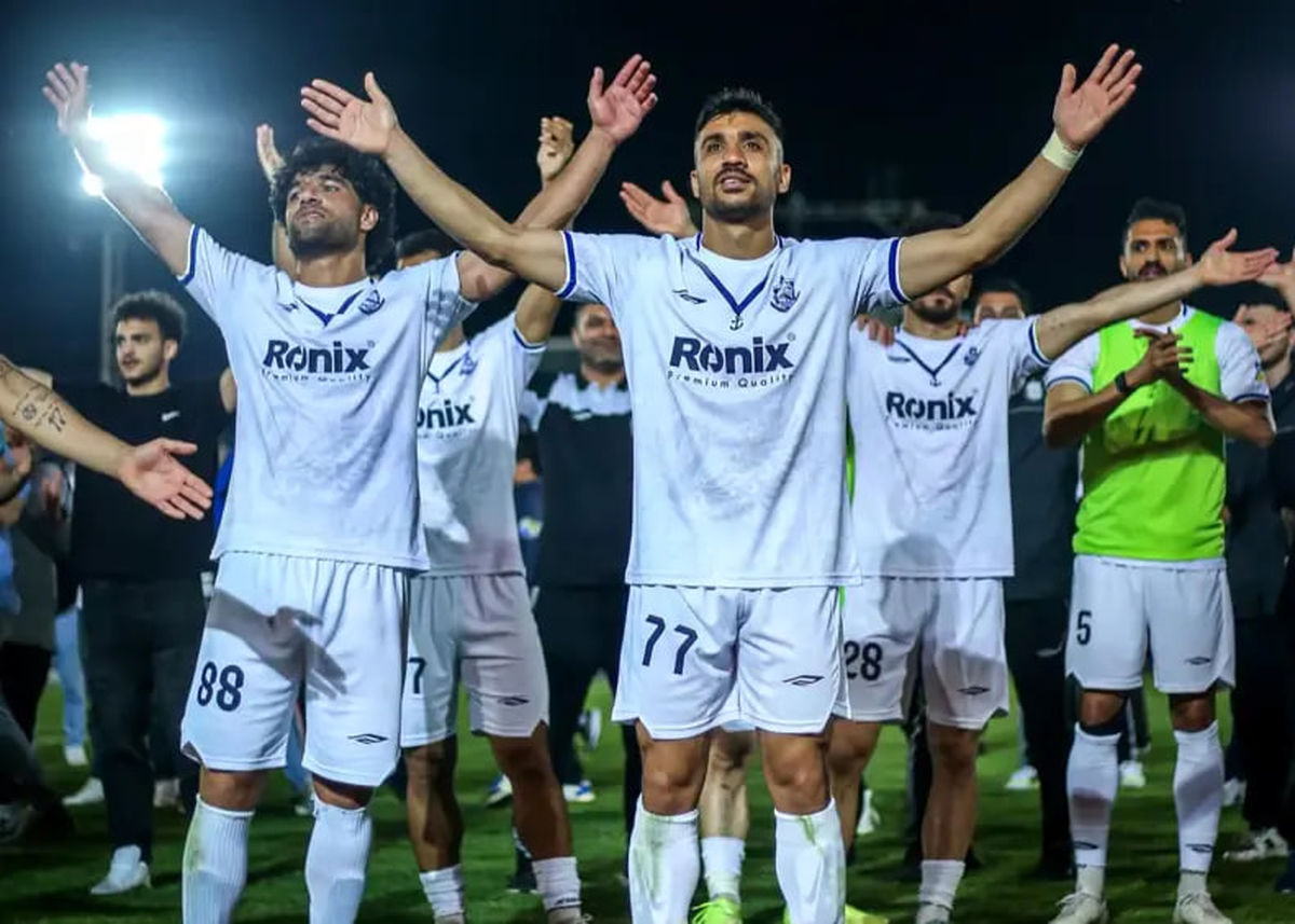 ویترین افتخارات ملوان پشتوانه شاگردان زارع!