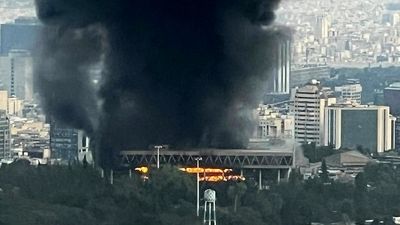 مدال طلا به سحر امامی تقدیم شد