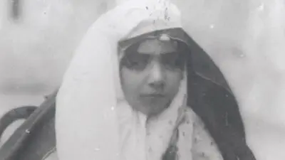 عکس| سفر زمان؛ عکس یادگاری «دختر نوجوان درباری» که به علت «وبا» از دنیا رفت