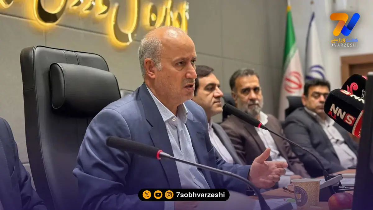 مهدی تاج: مخالف محرومیت تماشاگران از حضور در ورزشگاه هستم