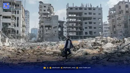 باورنکردنی / صف خرید آیفون 17 در غزه جنگ زده!