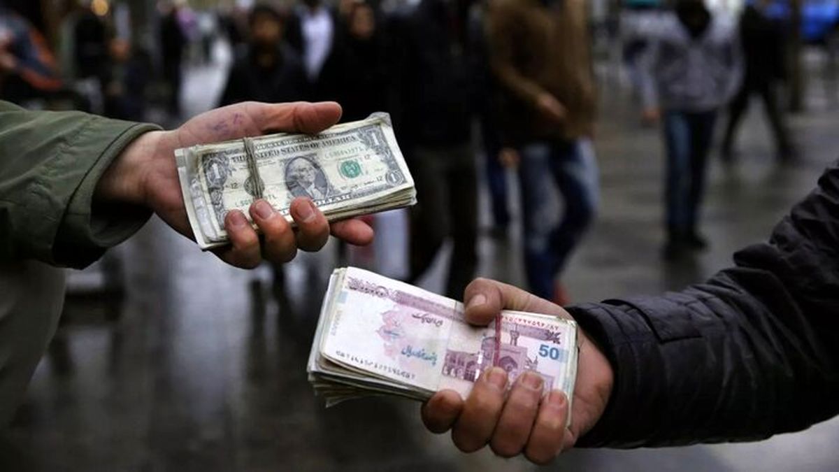 پیشبینی مهم رئیس بانک مرکزی از نرخ تورم و قیمت دلار در سال ۱۴۰۴