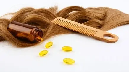 موهایتان بی‌دلیل می‌ریزد؟ کمبود این ویتامین‌ها را بررسی کنید