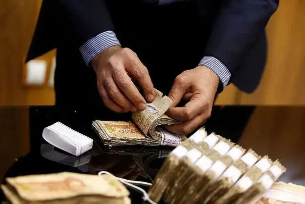 حقوق کارگران شهریور 1405 دوباره افزایش پیدا می‌کند / بند قانونی افزایش حقوق