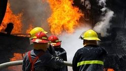 آتش‌سوزی شهرک شهید خرازی؛ برج مسکونی در آتش سوخت