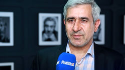 مهران کرمی: متفاوت بودن ویژگی روزنامه هفت‌صبح است.