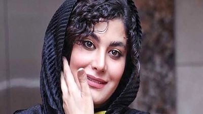 استایل لاکچری  بهار قاسمی با کت و شلوار سفید+عکس