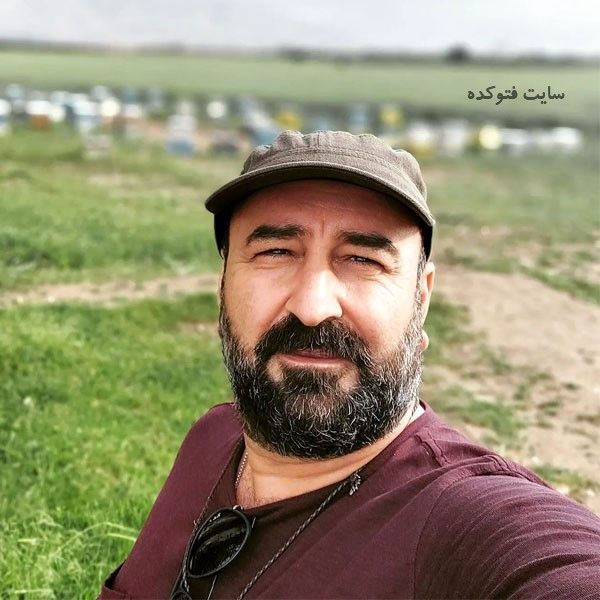 نقش مهران احمدی در بیوگرافی بازیگران فیلم غریب