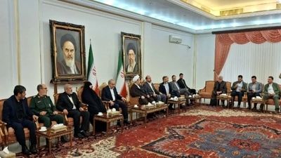 شهید رئیسی؛ تصاویر دیده‌نشده از لحظه پیداشدن بالگرد (ویدیو)
