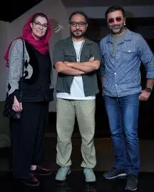 پشت صحنه تئاتر آرش همراه مهمانان
