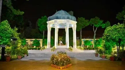 فال حافظ امروز سه شنبه 3 شهریورماه 1405