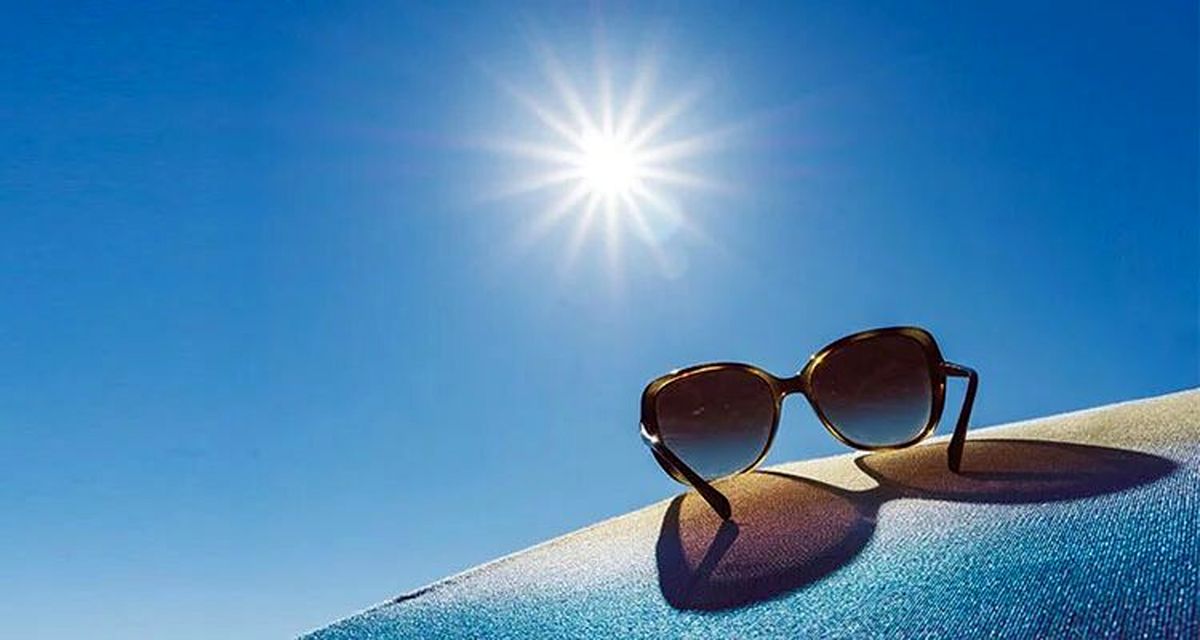 ۳ دلیل کلیدی برای استفاده روزانه از عینک آفتابی!