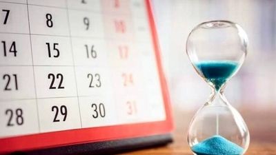 تقویم مرداد ۱۴۰۴ + رویدادهای نجومی دیدنی؛ هم‌نشینی ماه و سیارات در آسمان تابستان