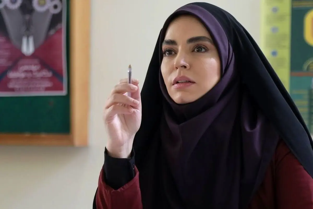  بازیگران سریال رخنه + زمان پخش از شبکه آی‌فیلم