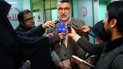 ببینید؛  قطعی برق در نشست خبری وزیر بهداشت!
