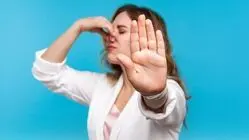 فکر می‌کنید غذای سالم همیشه بی‌دردسر است؟ این خوراکی‌ها بوی بدن را تغییر می‌دهند!