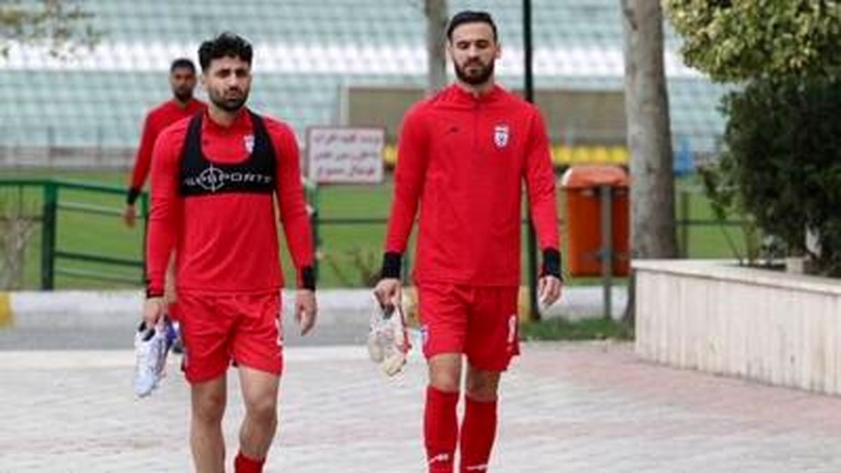 آیا صادق محرمی پرسپولیس را دور زد؛ ستاره پرسپولیسی در آستانه توافق با سپاهان