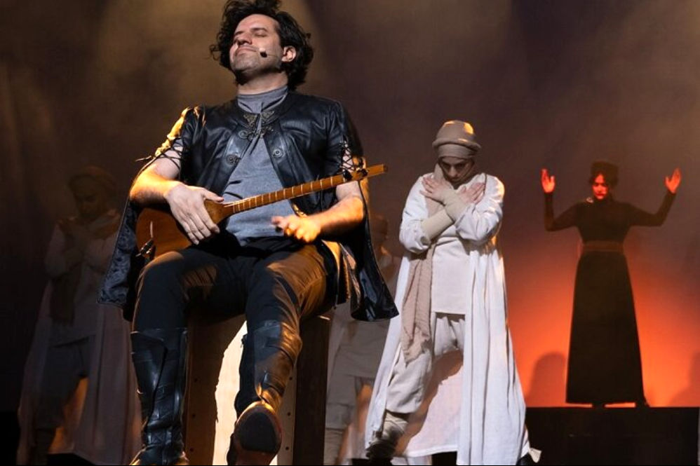 سیصد+فردوسی