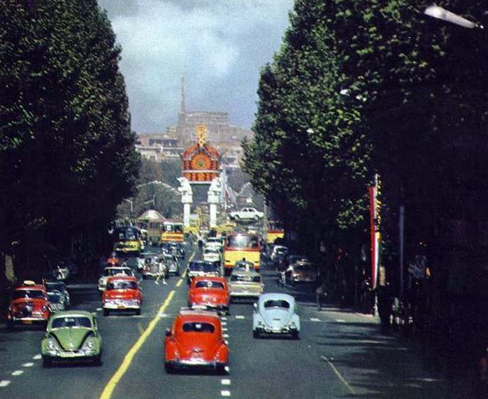 خیابان ولیعصر