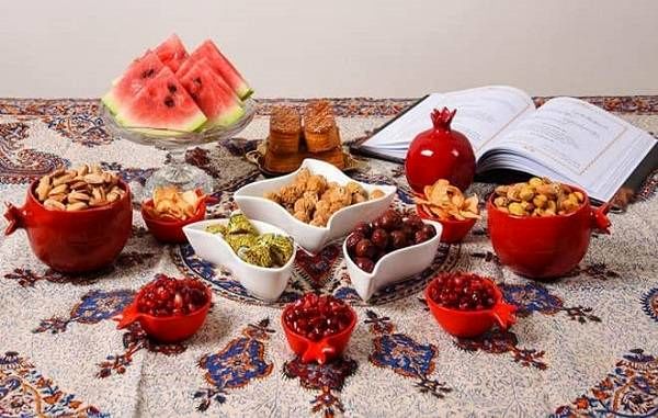 عروس و داماد جوان به خاطر شب یلدا به کلانتری رفتند!