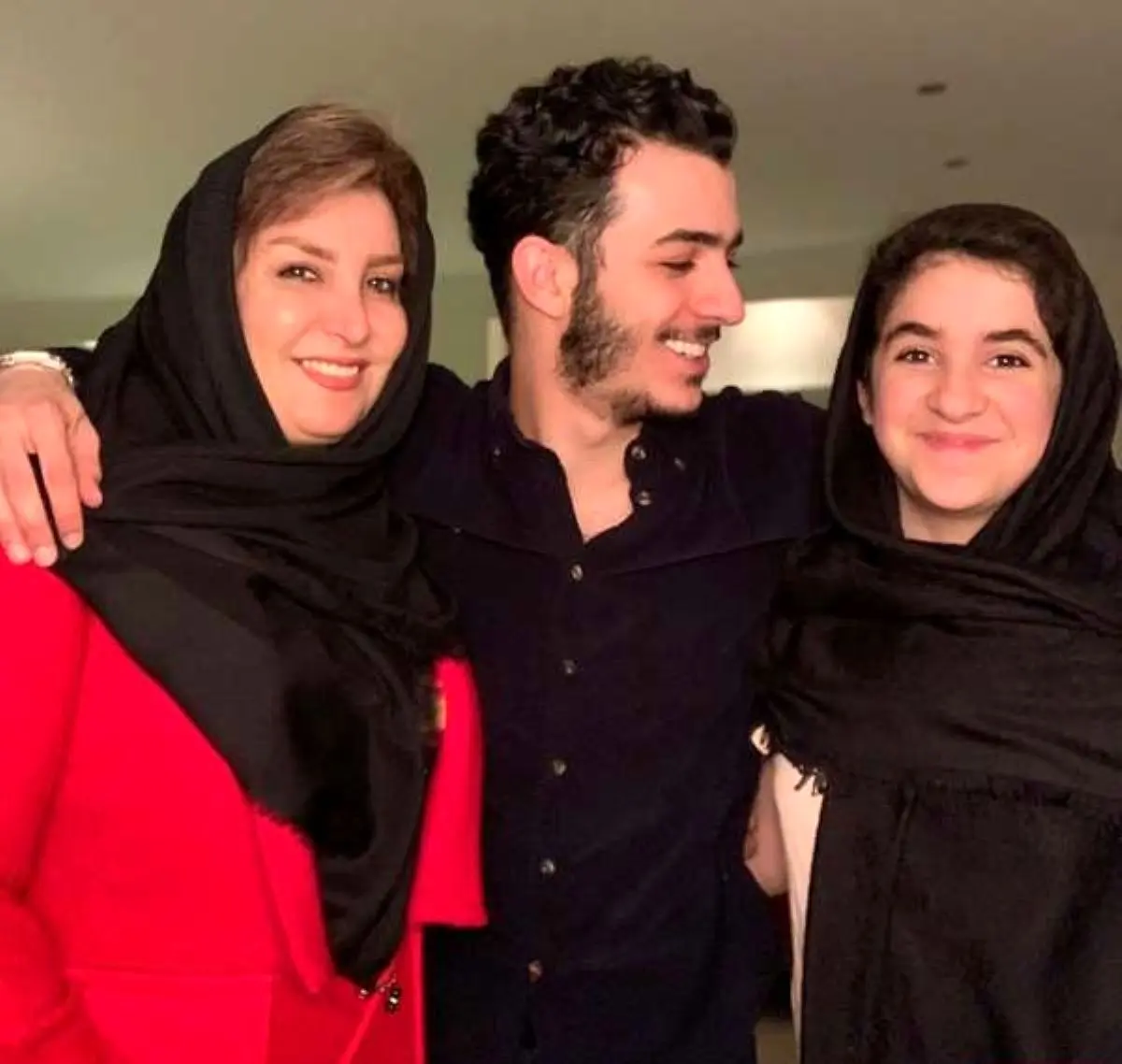 علی شادمان و خواهرش