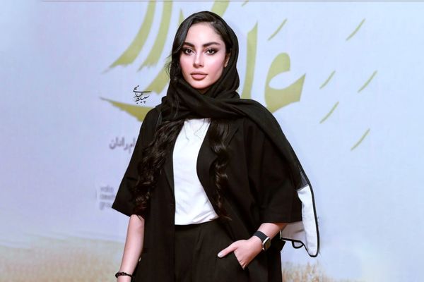 چهره هفته؛ ترلان پروانه | خروج پروانه از پیله