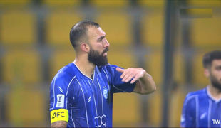 گل اول استقلال به الوصل توسط روزبه چشمی