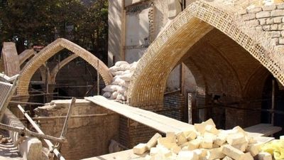  حفاری گنج باشکوه در امامزاده عبدالله ری