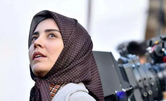 همه استایل های زیبا و خیره کننده شبنم قربانی بازیگر طوبی در واقعیت + عکس ها