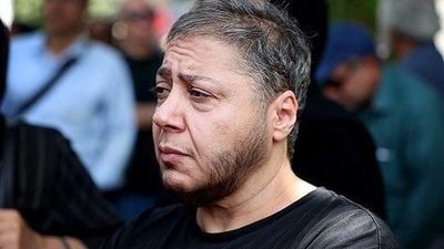 مجید صالحی دست مازیار لرستانی را بوسید؛ آیا این صحنه واقعی بود (ویدیو)
