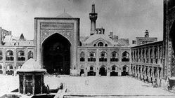 سفر به ایام قدیم; مراسم روز عاشورای محرم‌ سال ۱۳۰۹