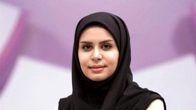 تغییر چهره و لباس شوکه کننده نجمه جودکی مجری صداوسیما در ویلای خصوصی