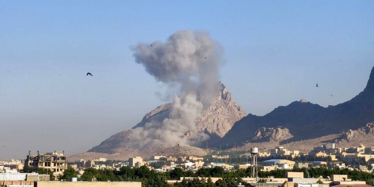 تصویر منتشر شده از حمله دقایقی قبل رژیم اسرائیل به کرمانشاه + عکس