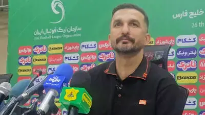 نوری: بازیکنان صنعت نفت و پرسپولیس قابل مقایسه نیستند
