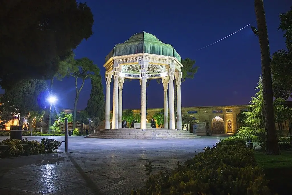 فال حافظ امروز پنجشنبه ۱۲ شهریور ۱۴۰۵
