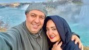آواز باشکوه علی اوجی برای نرگس محمدی؛ عجب زن و شوهر جذابی!