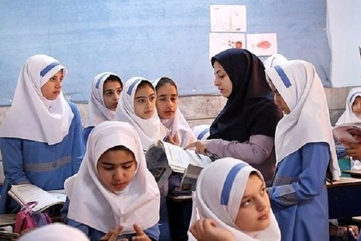 سپینو فرهنگیان چیست؛ مراحل دریافت کارت رفاهی سپاس معلمان