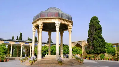 فال حافظ امروز پنج شنبه ۱۶ مهر ماه ۱۴۰۵