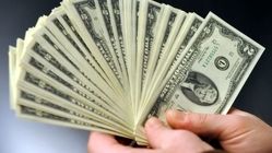 قیمت دلار در آستانه جهش یا رکود؟