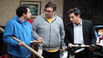 فیلم رقص بامزه هوتن شکیبا در اتاق گریم