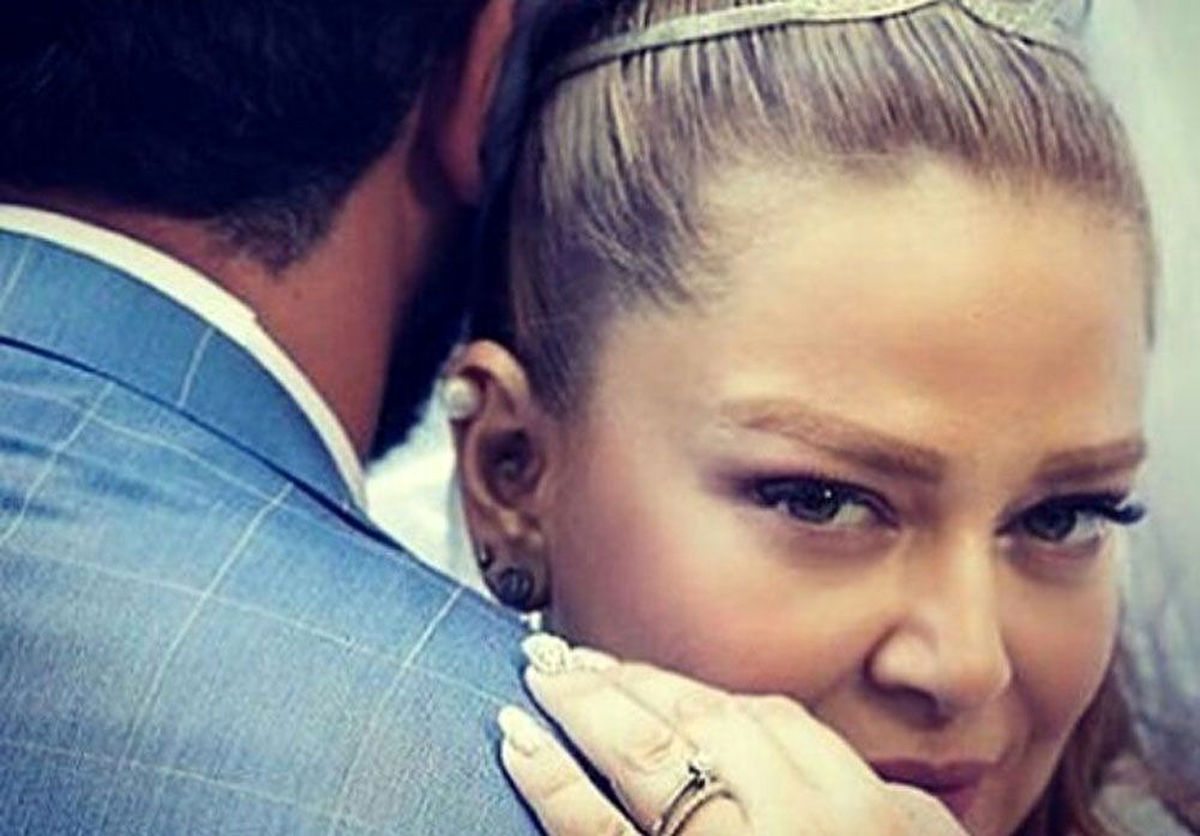 آلبوم تولد بهاره رهنما با شوهر دومش امیرخسرو 